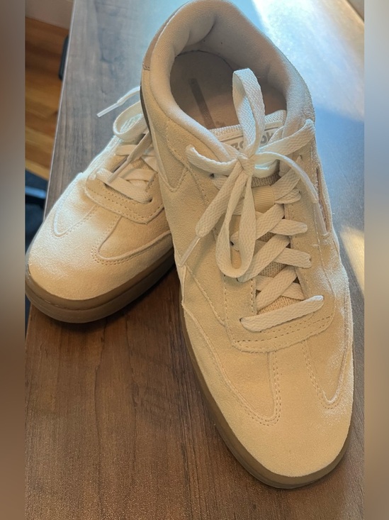 Reebok Shoes - Reebok Suede Lace-Up Sneakers in Light Beige